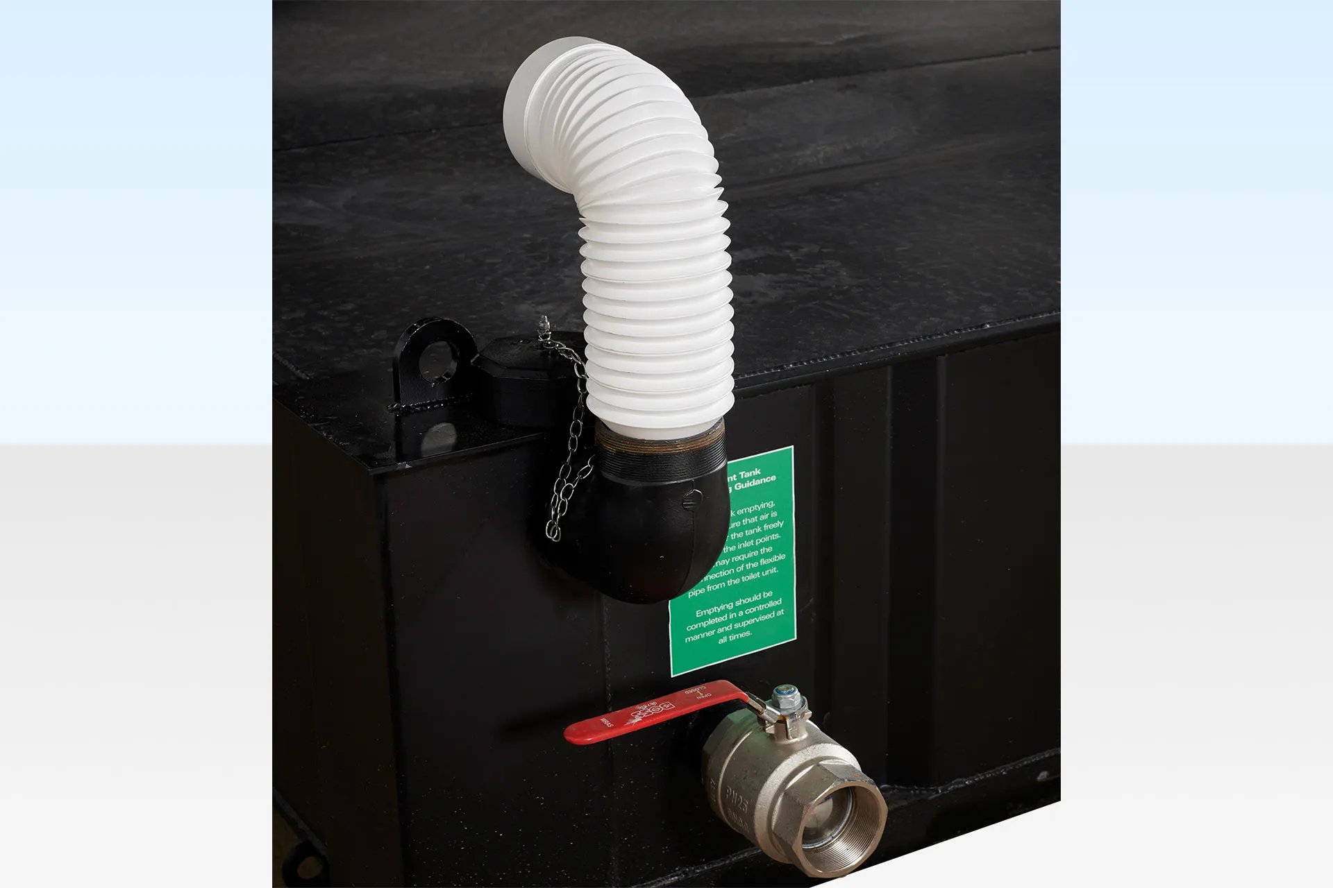 3+1 sit on waste tank 6500 ltr 3+1 sit on waste tank 6500 ltr