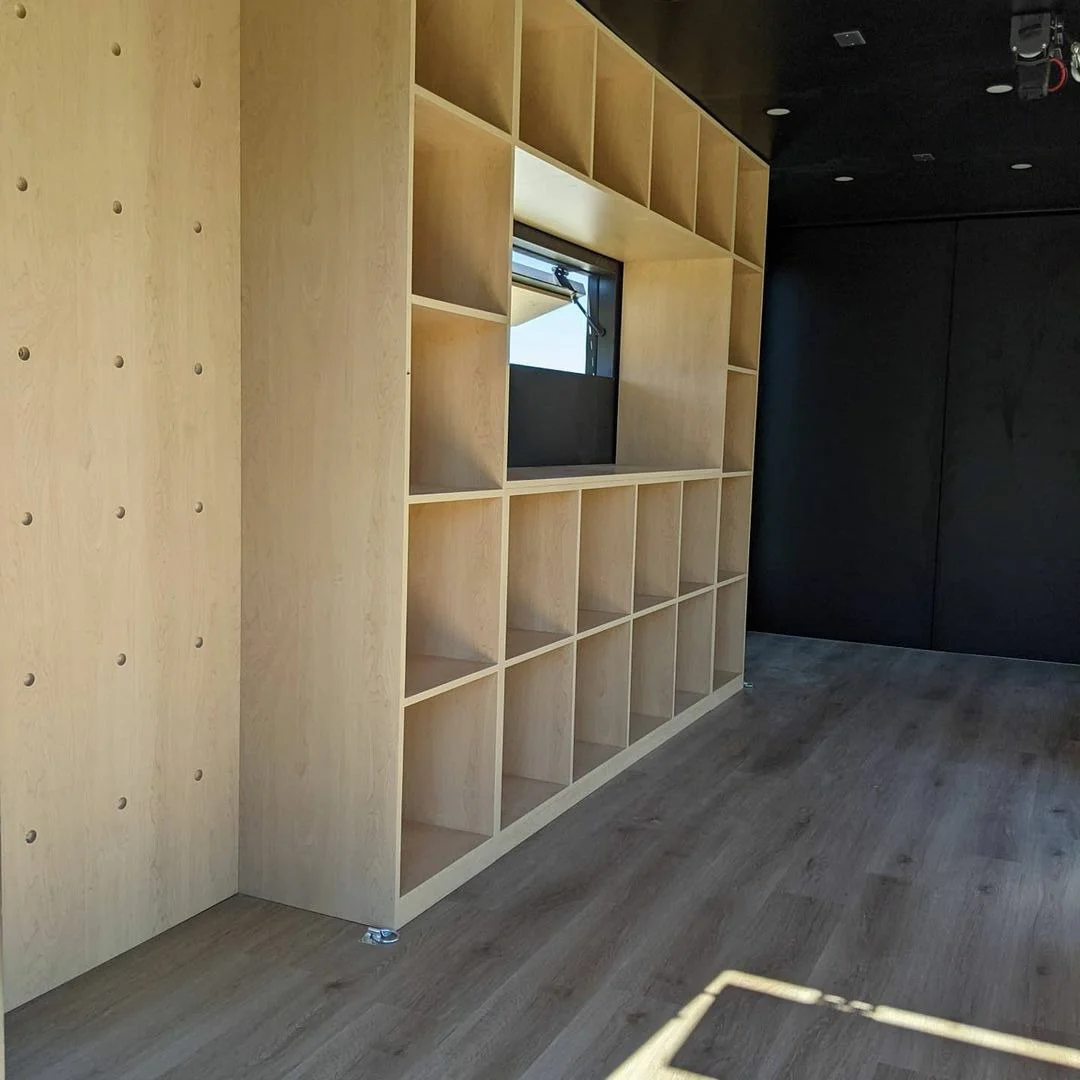 custom 20ft shipping shopping container on wheels custom 20ft shipping shopping container on wheels