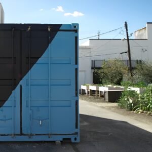 fully equipped 20ft shipping container home